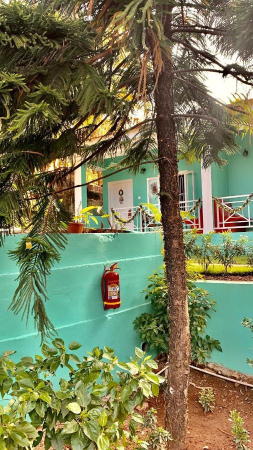 Stan-Inn, North Goa, Vagator, With Strong Wifi,Free Private Parking & Kitchen, Can Cook Where You Stay Zewnętrze zdjęcie